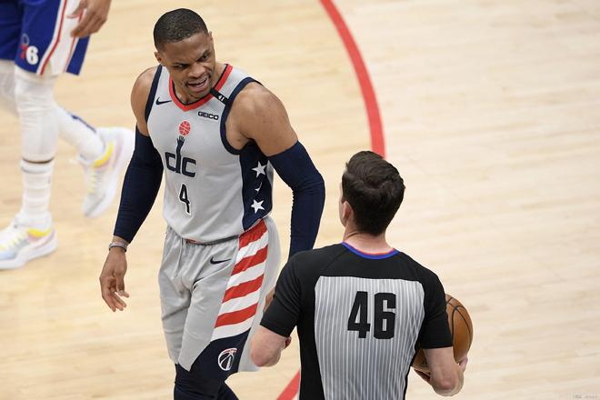 站在了意猛 站在了意猛