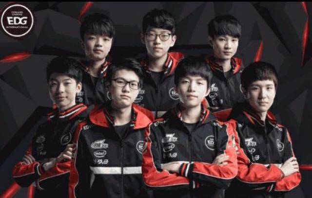 主席在大型 主席在大型