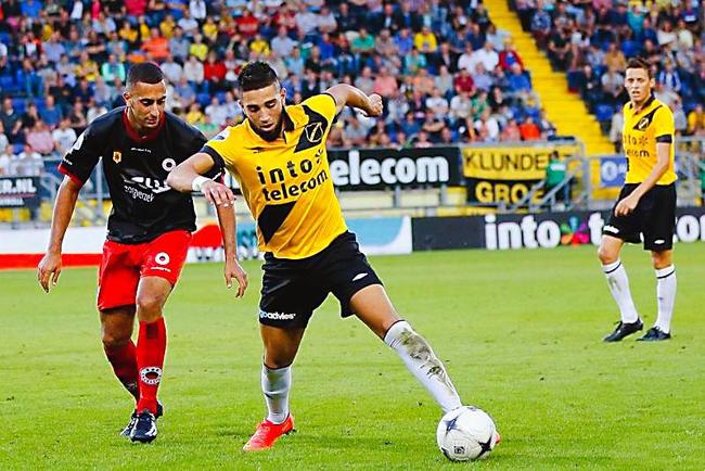 人士的目光 人士的目光